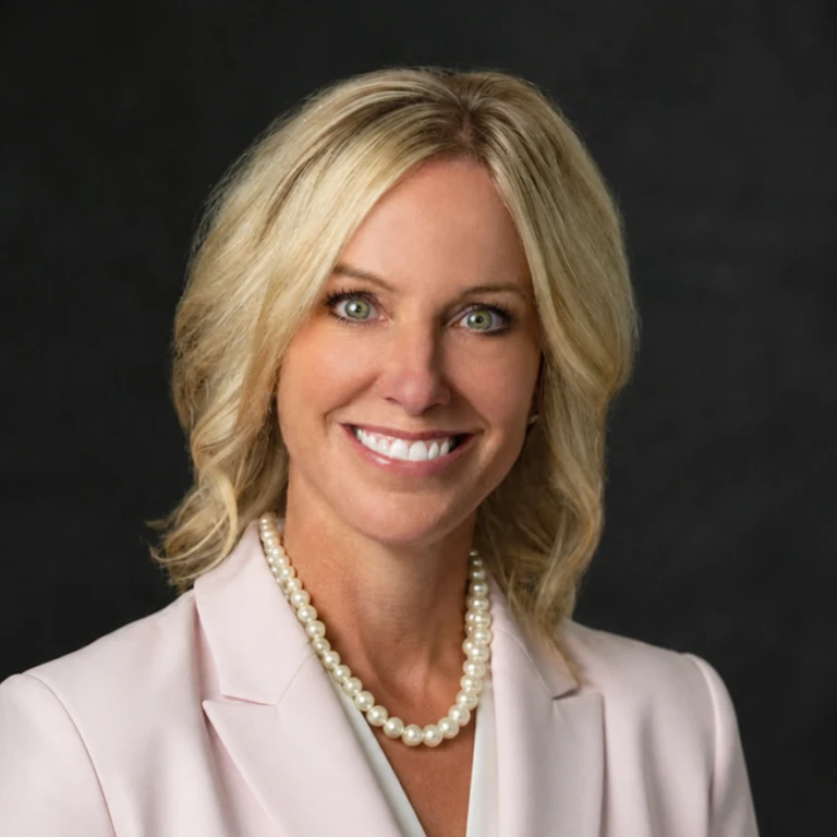 Christianna L. Finnern